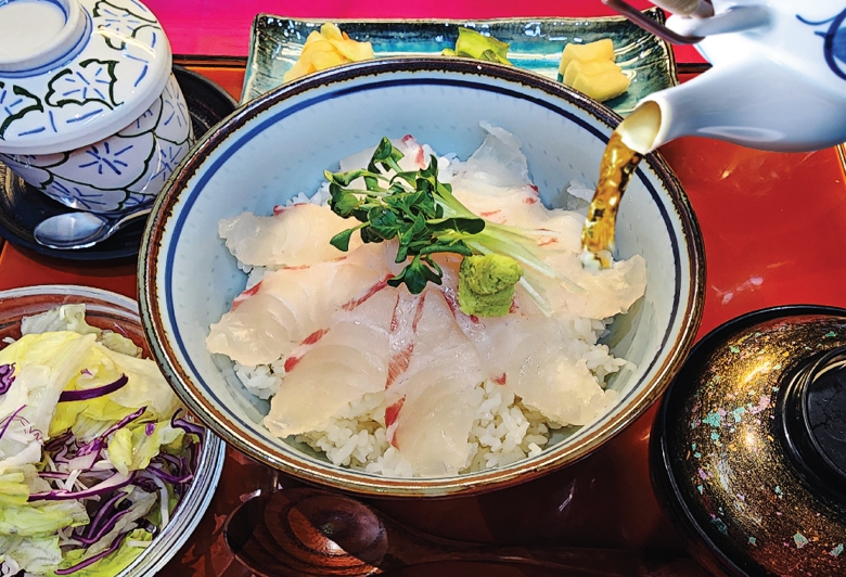 도미차즈케(강남점 한정 메뉴)<br>鯛茶漬け<br>pickled sea bream in tea<br>20,000 